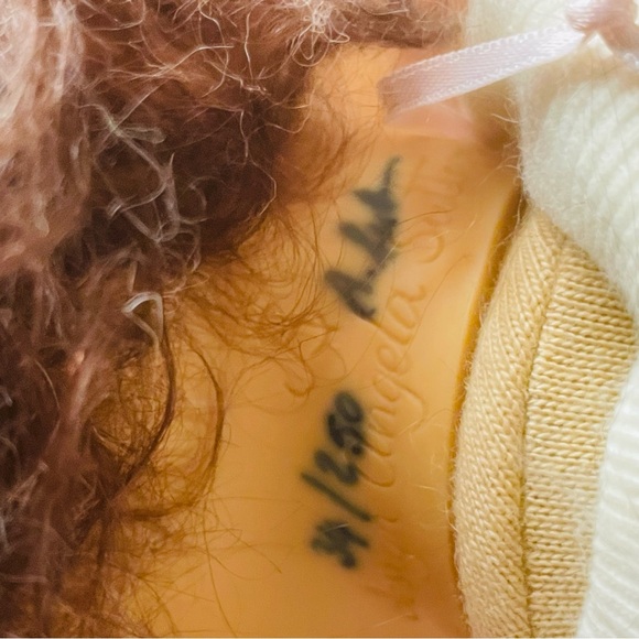 Rare vintage Angela Sutter realistic baby doll with outfit cloth body weighted - Picture 15 of 15